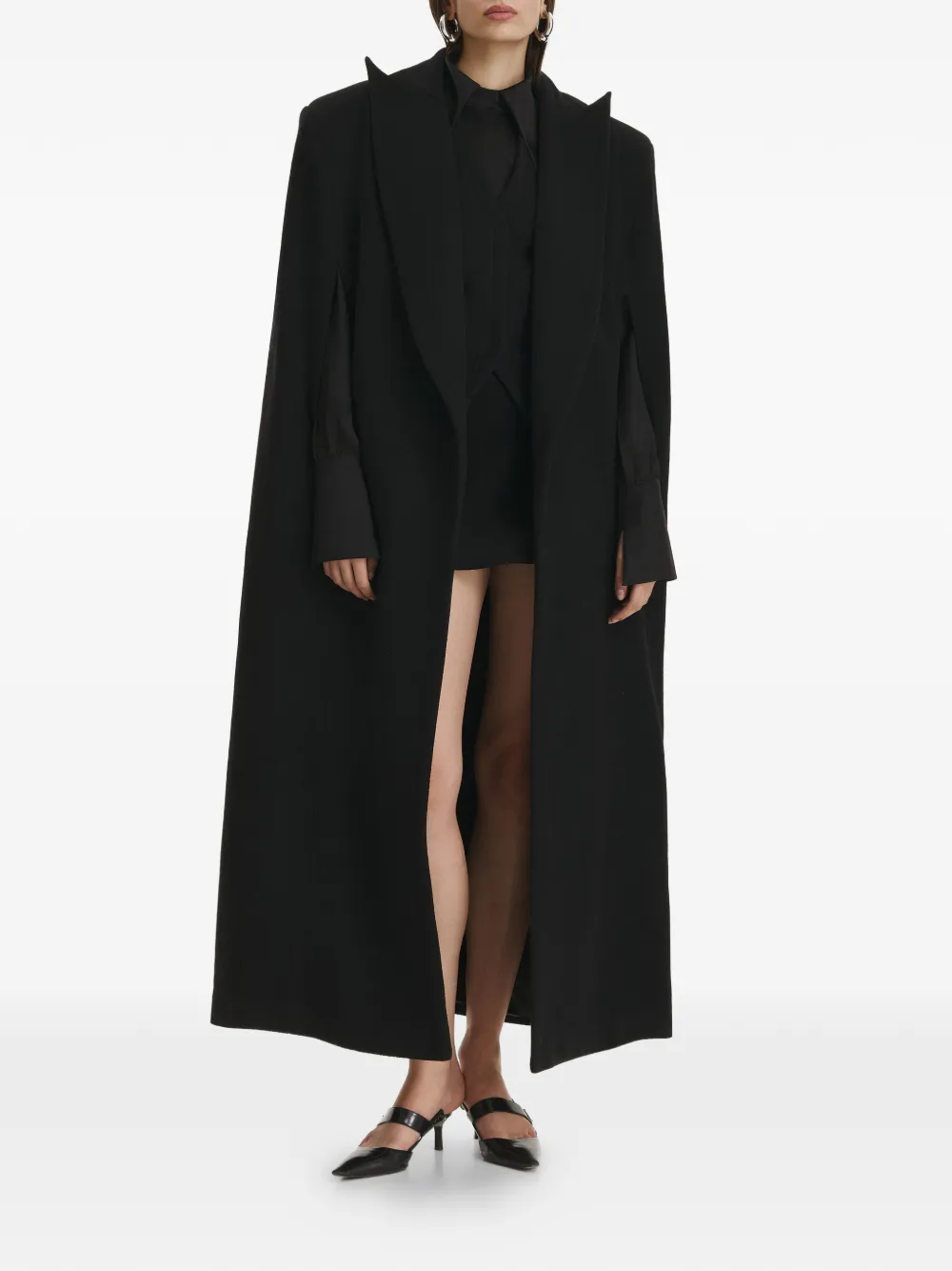 Vestiaire d'un Oiseau Libre collared slit cape | Capes | Image 2