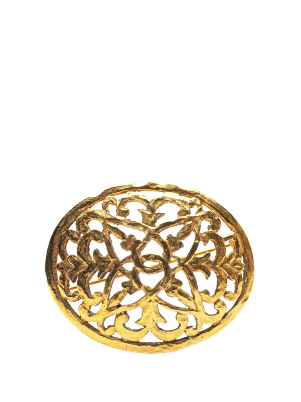 CHANEL Pre-Owned 1980-1990 Gold Plated CC Round Brooch