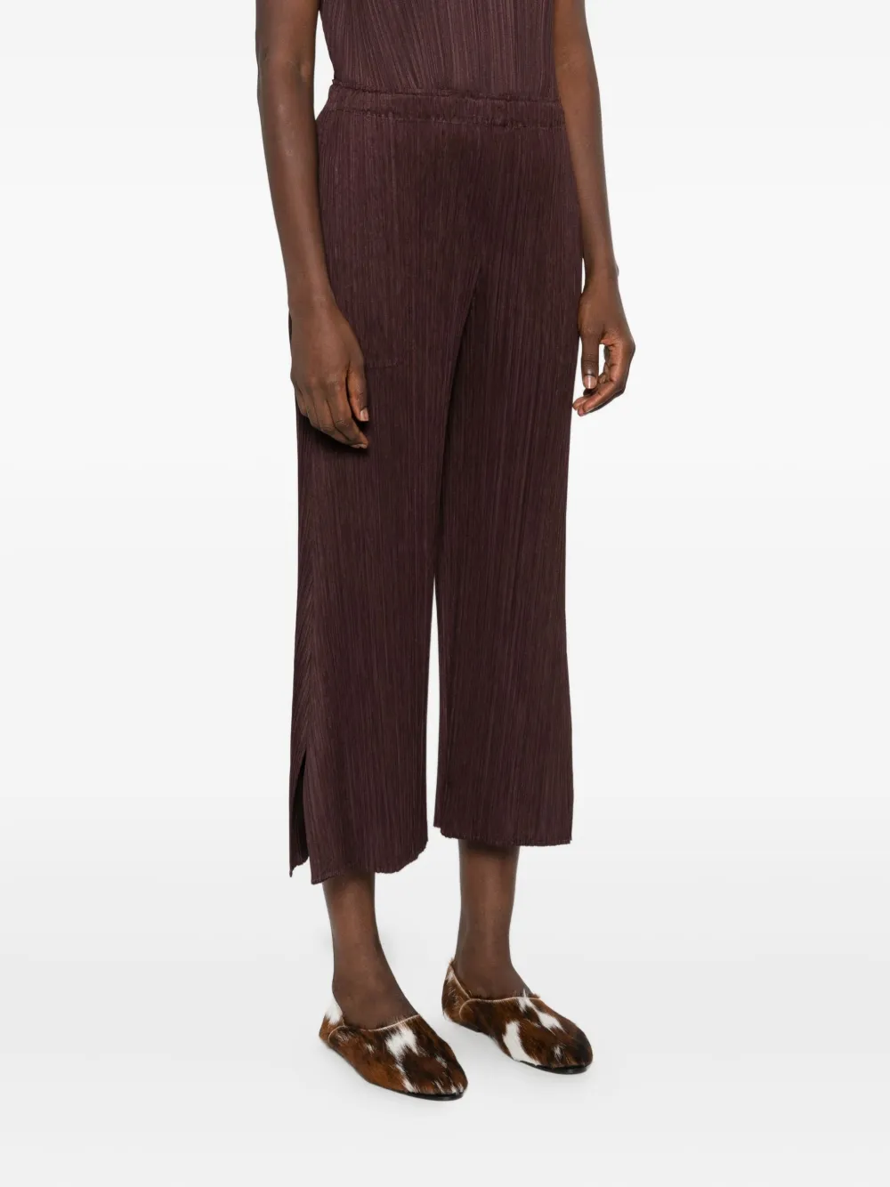 Pleats Please Issey Miyake Plissé broek met split Bruin