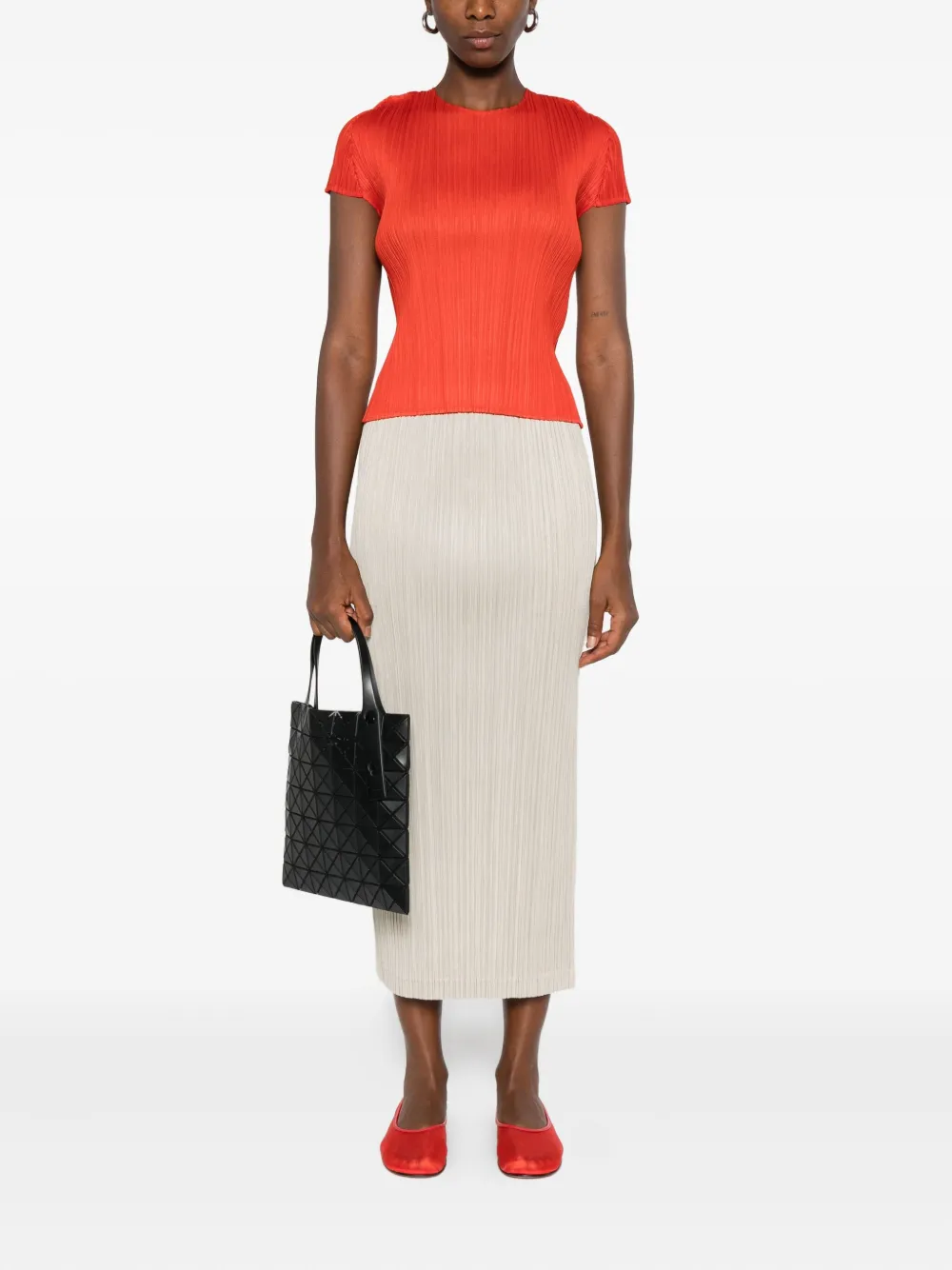Pleats Please Issey Miyake pleated straight skirt - Beige