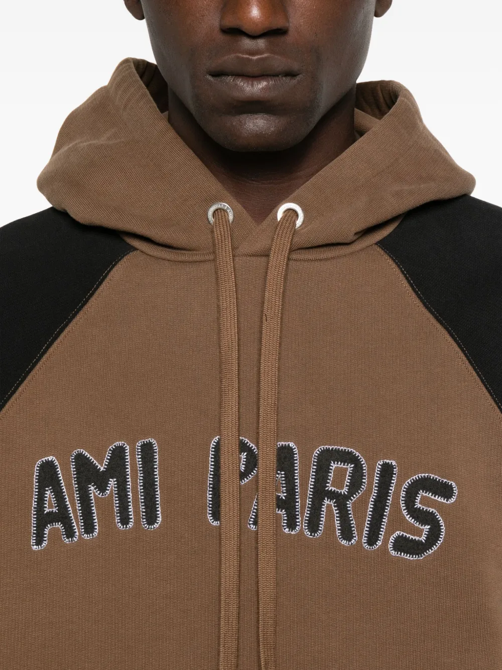 AMI Paris raglan-sleeve embroidered hoodie Bruin