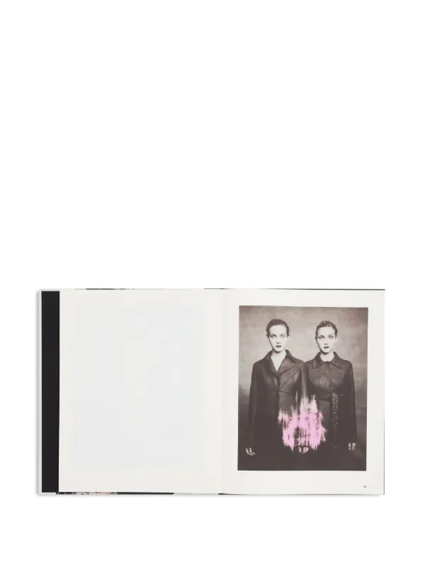 THAMES E HUDSON Paolo Roversi アートブック 29cm x 23.2cm