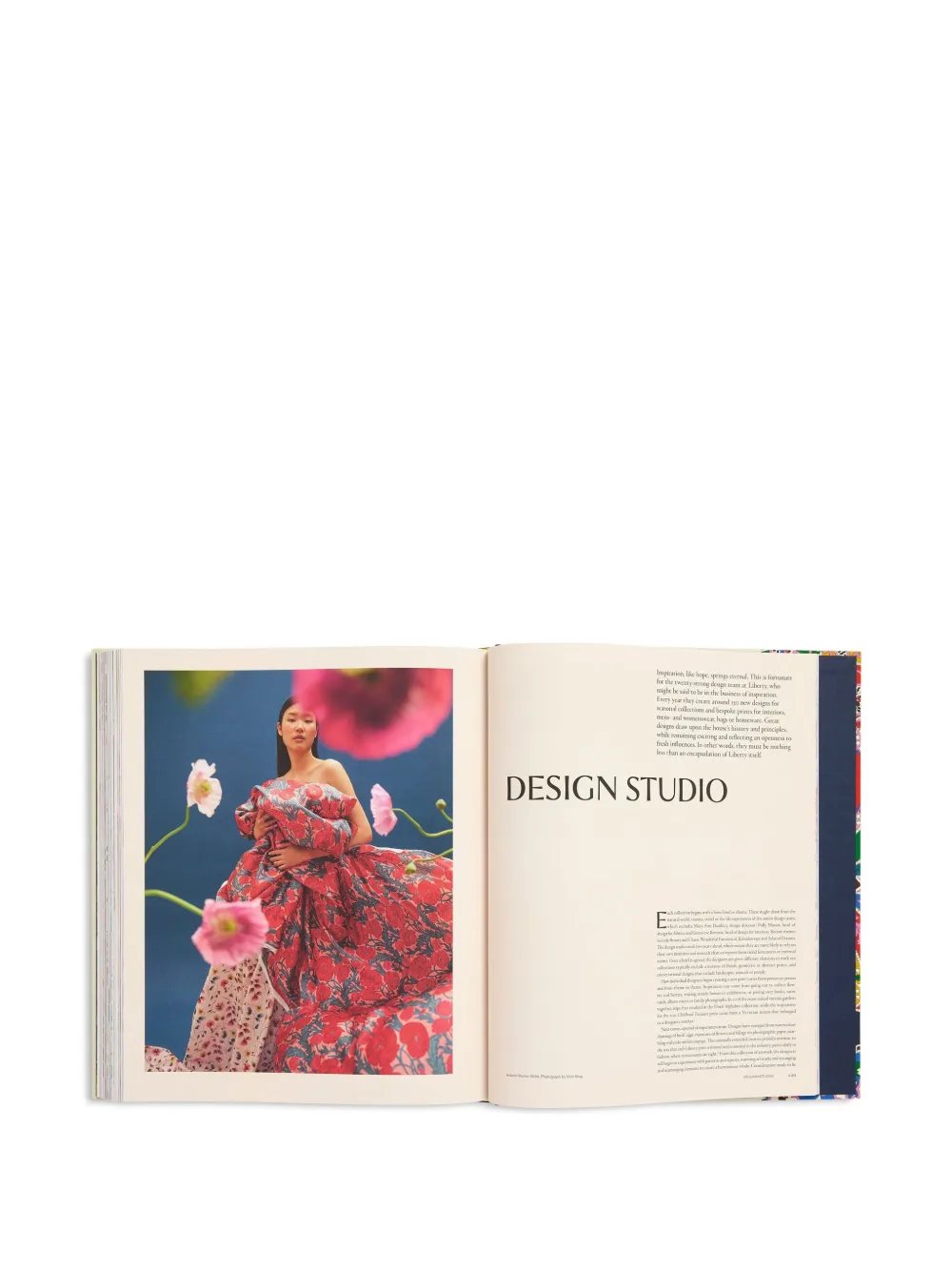 Thames E Hudson Liberty. Design. Pattern. Color Book (30.8cm X 25.7cm) In Blue