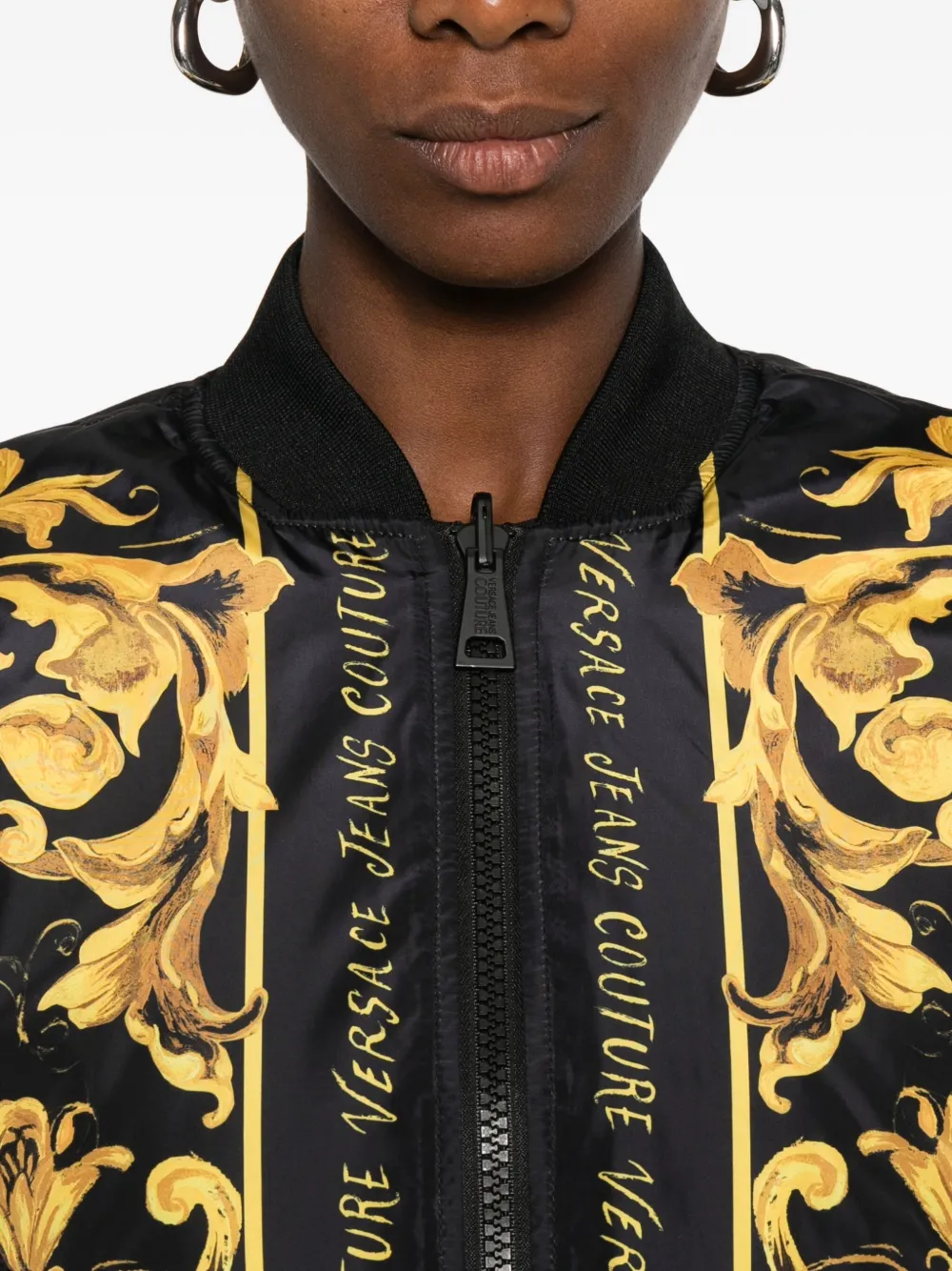 Versace Jeans Couture baroque-print bomber jacket Zwart