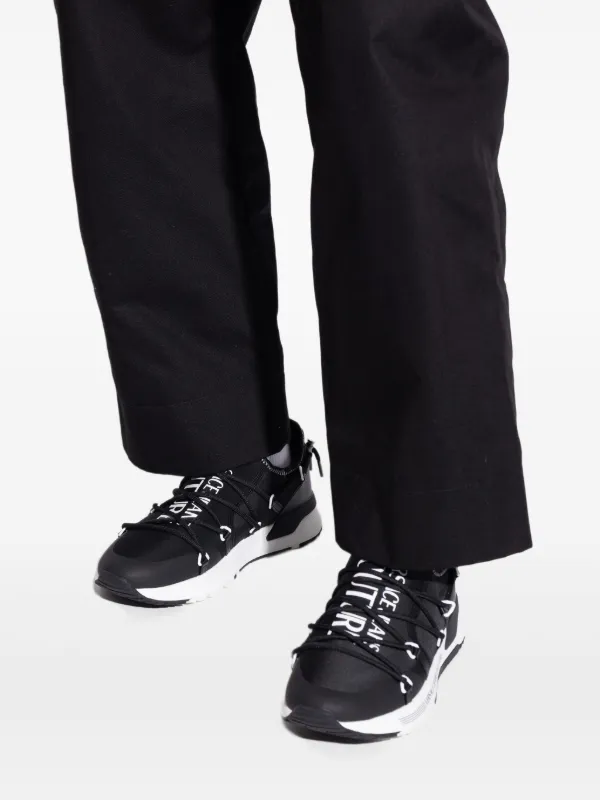 VERSACE ブラック レースアップ スニーカー Versace Jeans Couture レースアップ スニーカー | ブラック | FARFETCH JP