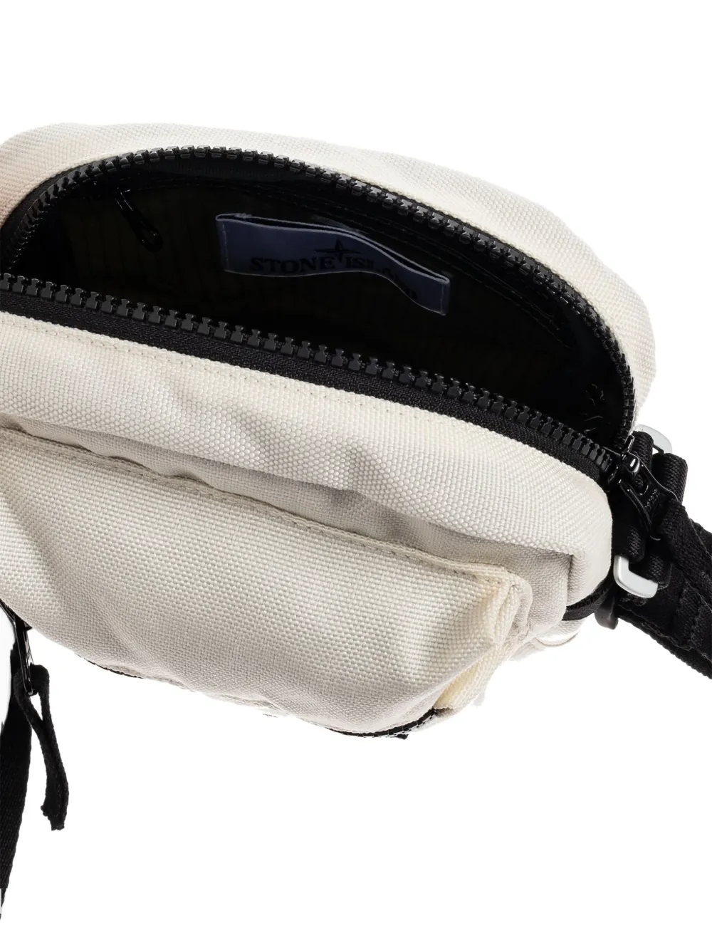 Stone Island logo-patch messenger bag Wit