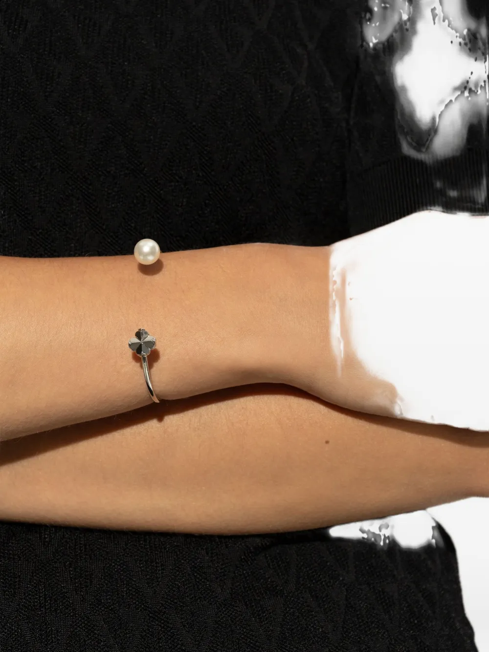 Kate Spade clover-motif cuff bracelet - Zilver