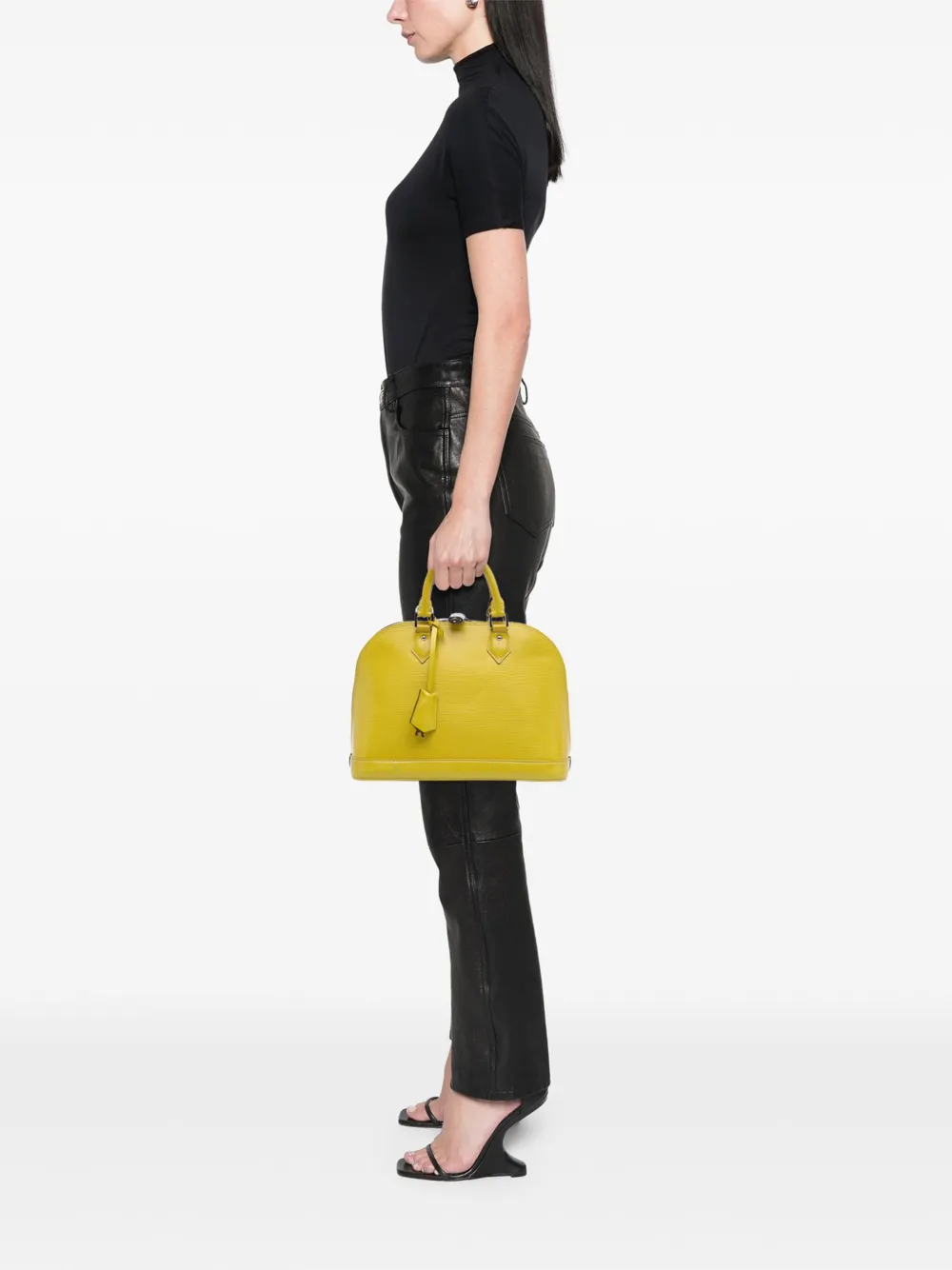 Louis Vuitton Pre-Owned 2013 Epi Alma PM handbag | Pre-Owned | Image 2