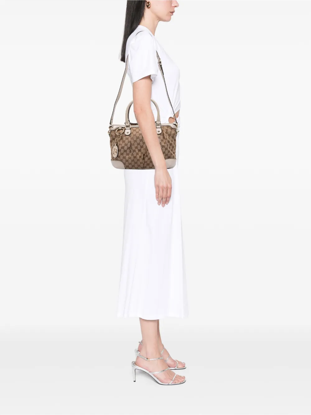 Pre-owned Gucci 2000-2015 Gg Canvas Sukey Satchel In Brown