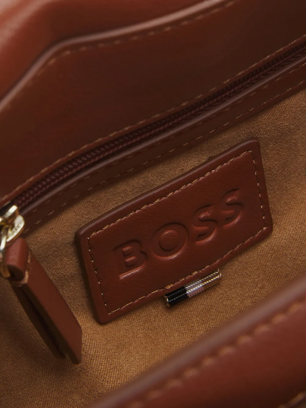 BOSS Gewatteerde schoudertas - Blauw