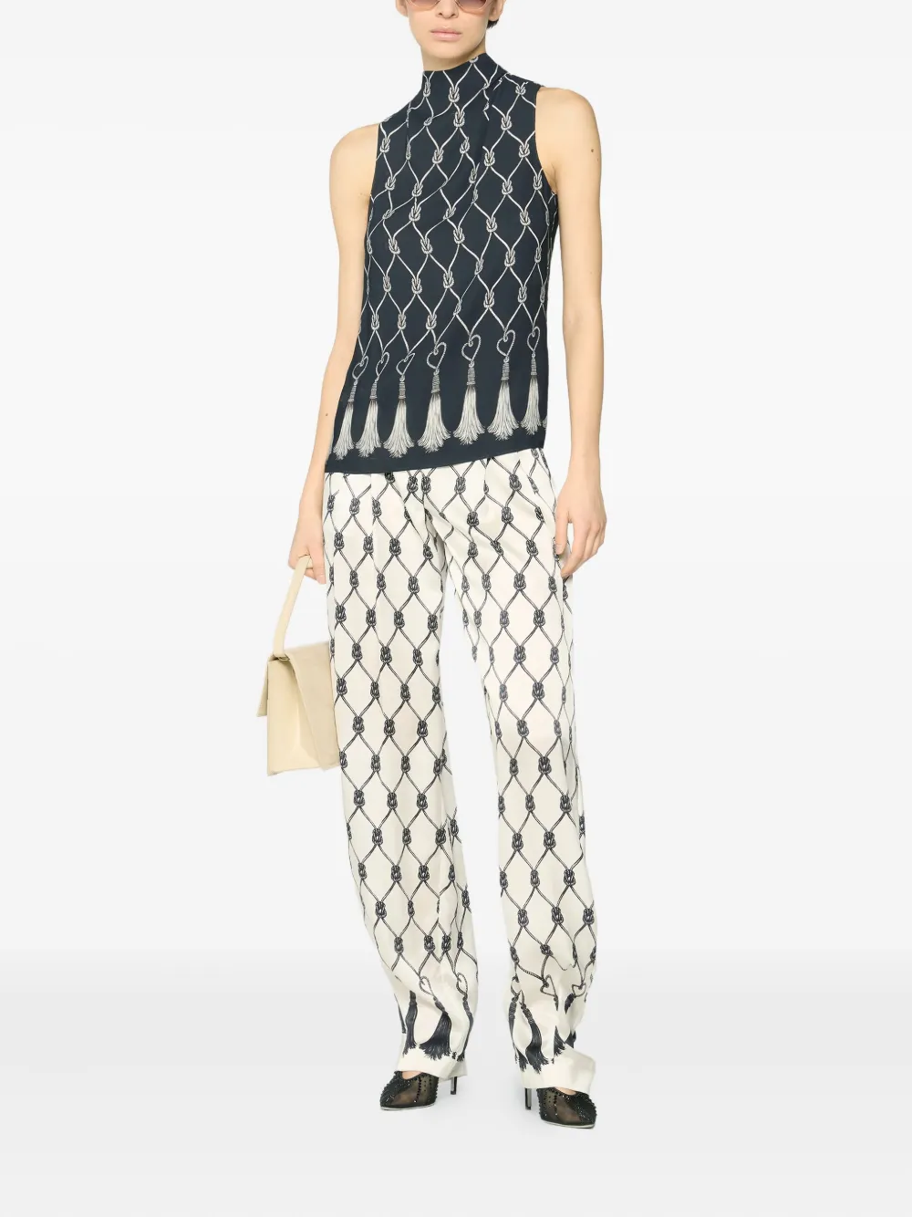 Genny knot-pattern trousers | Tapered Pants | Image 2