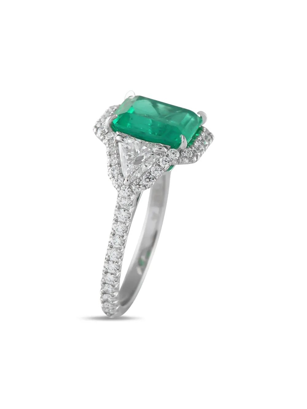 KWIAT platinum emerald and diamond ring | Image 2
