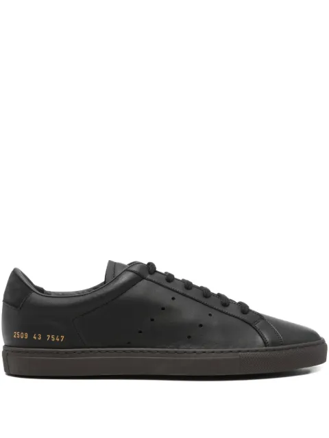 Common Projects سنيكر جلد بثقوب