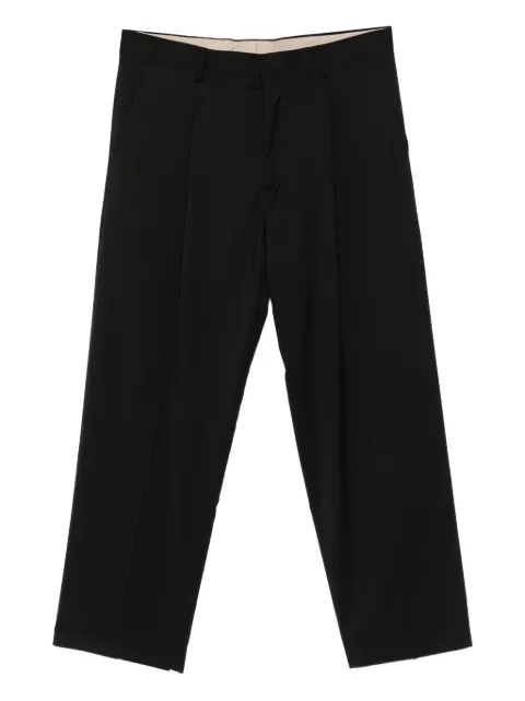 Costumein pleated trousers