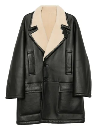 Yoke ムートン リバーシブルコート | ブラック | FARFETCH JP