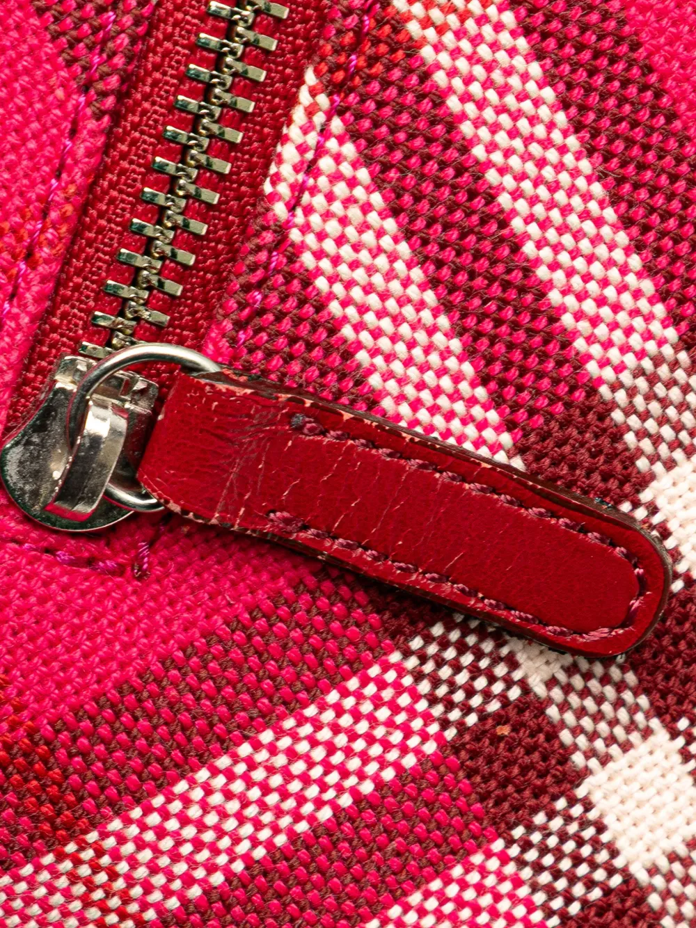 Pre-owned Burberry 2000-2017 Supernova Check Canvas Pochette Shoulder Bag In Pink