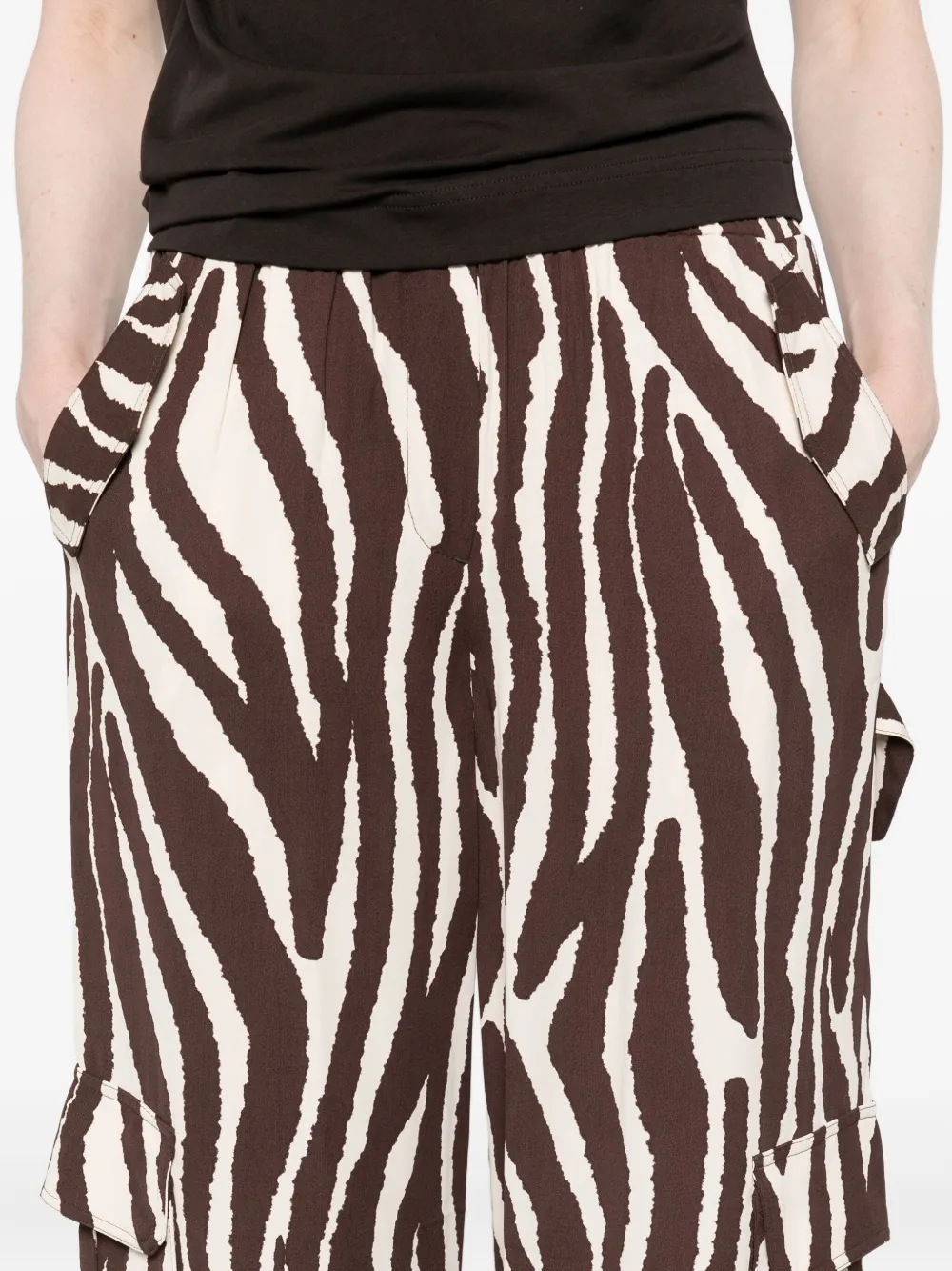 TWINSET Broek met zebraprint Bruin