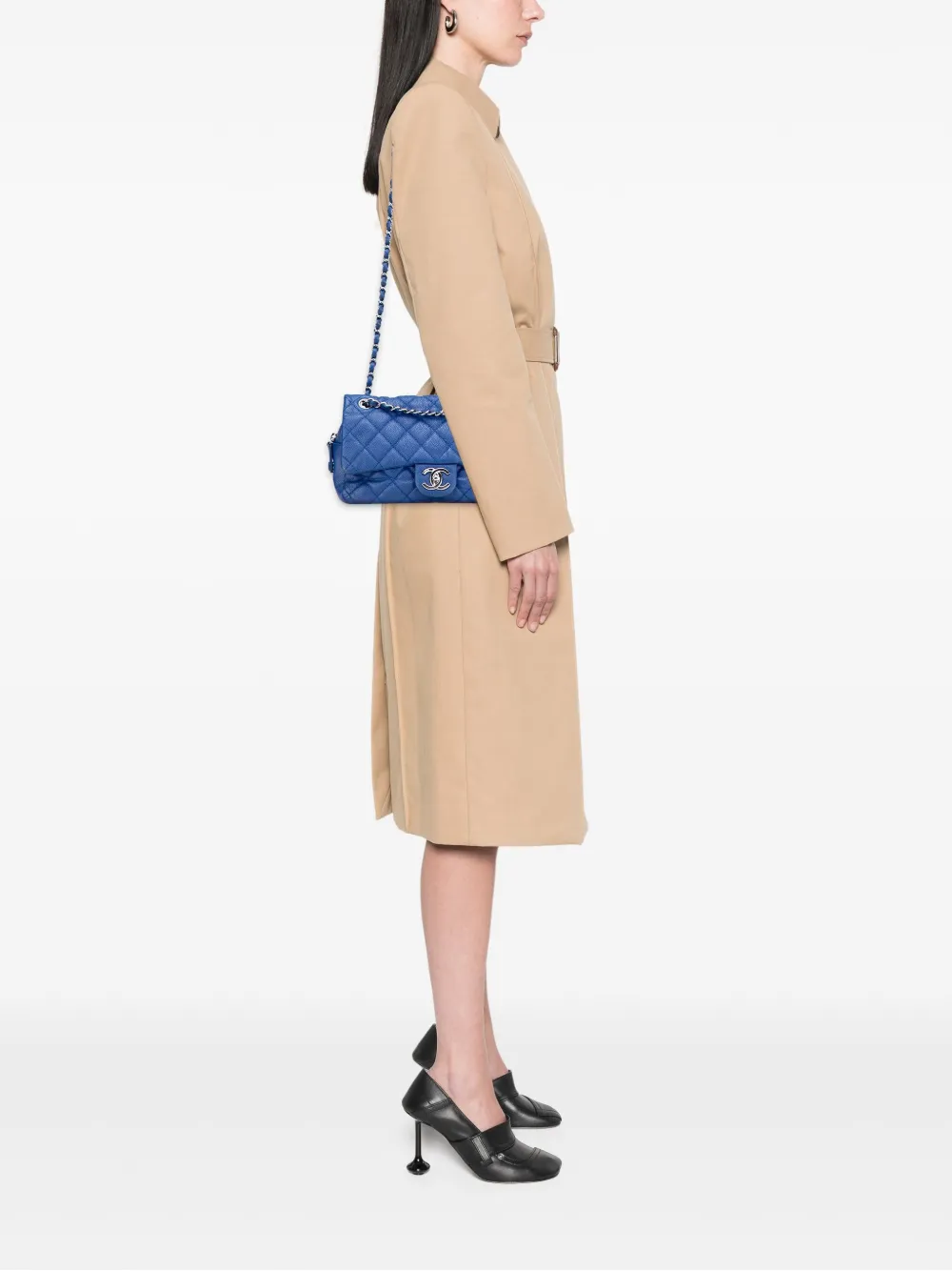 Pre-owned Chanel 2013-2014 Medium Quilted Caviar Easy Flap Shoulder Bag In Blue