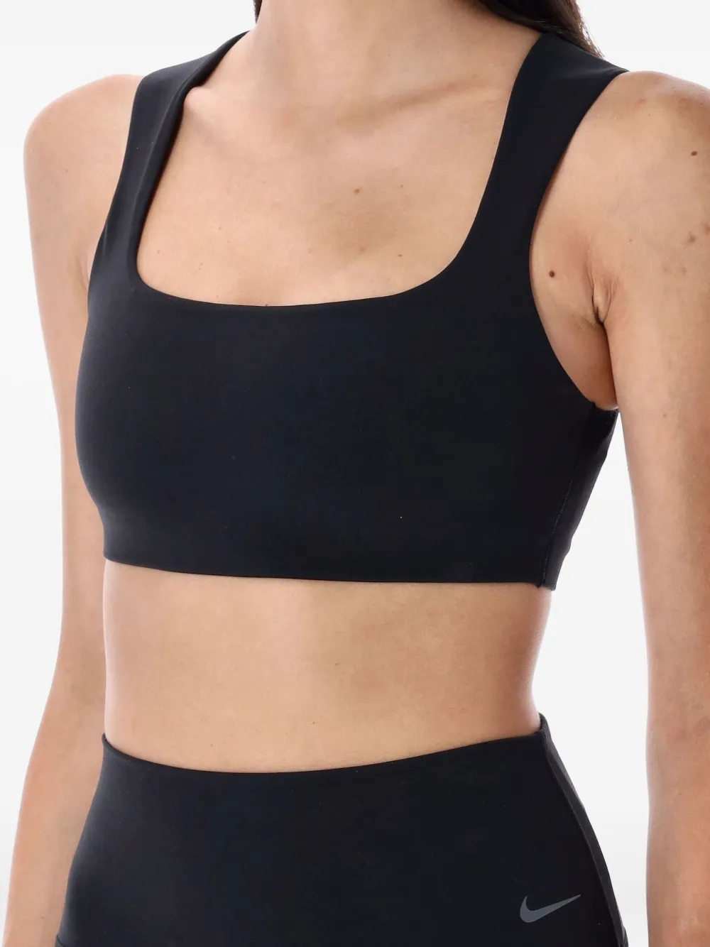 Nike Zenvy sport-bh met vierkante hals Zwart