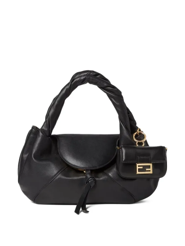 フェンディ バゲット型チャーム バッグ型 FENDI FENDI バゲット チャーム バッグ | ブラック | FARFETCH JP
