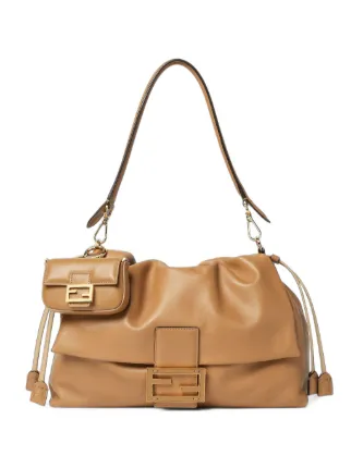 FENDI バゲット チャーム ショルダーバッグ ナノ | ブラウン | FARFETCH JP