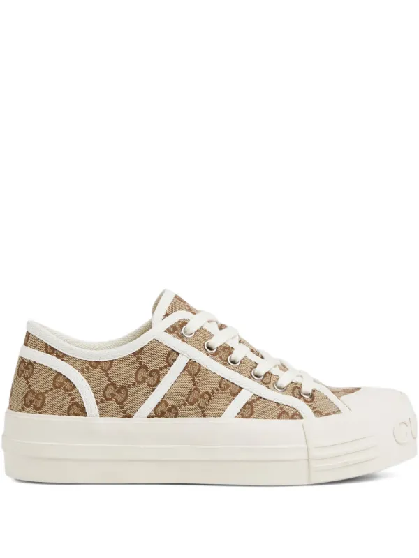 Gucci Beige and White Lace-Up Sneakers Gucci Cream Leather and Suede Flashtrek Lace Up Sneakers  main image 3