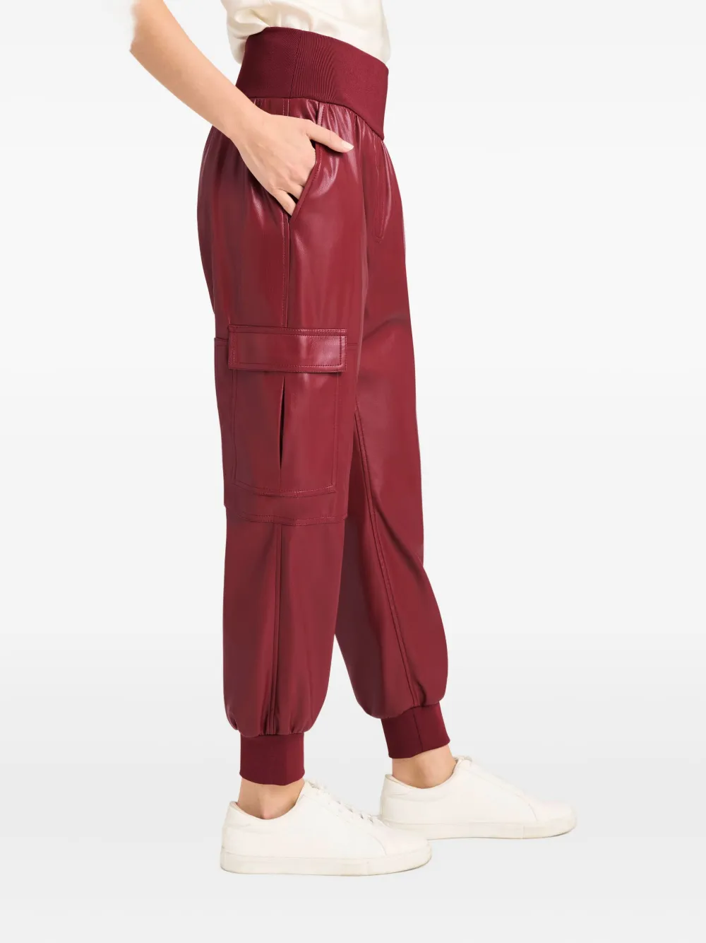 Cinq À Sept Giles Elastic-waist Tapered Trousers In Burgundy