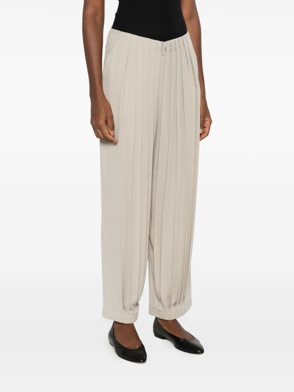 Giorgio Armani Broek met geplooide zak Beige