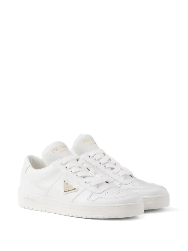 PRADA White and Silver Leather Lace-up スニーカー Prada Leather lace-up Sneakers | White | FARFETCH