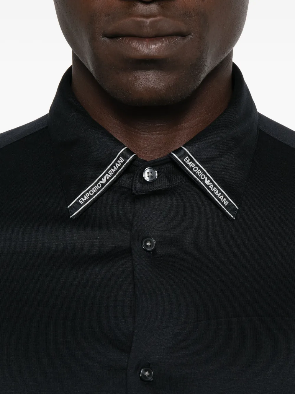Emporio Armani logo-tab long-sleeve shirt Blauw