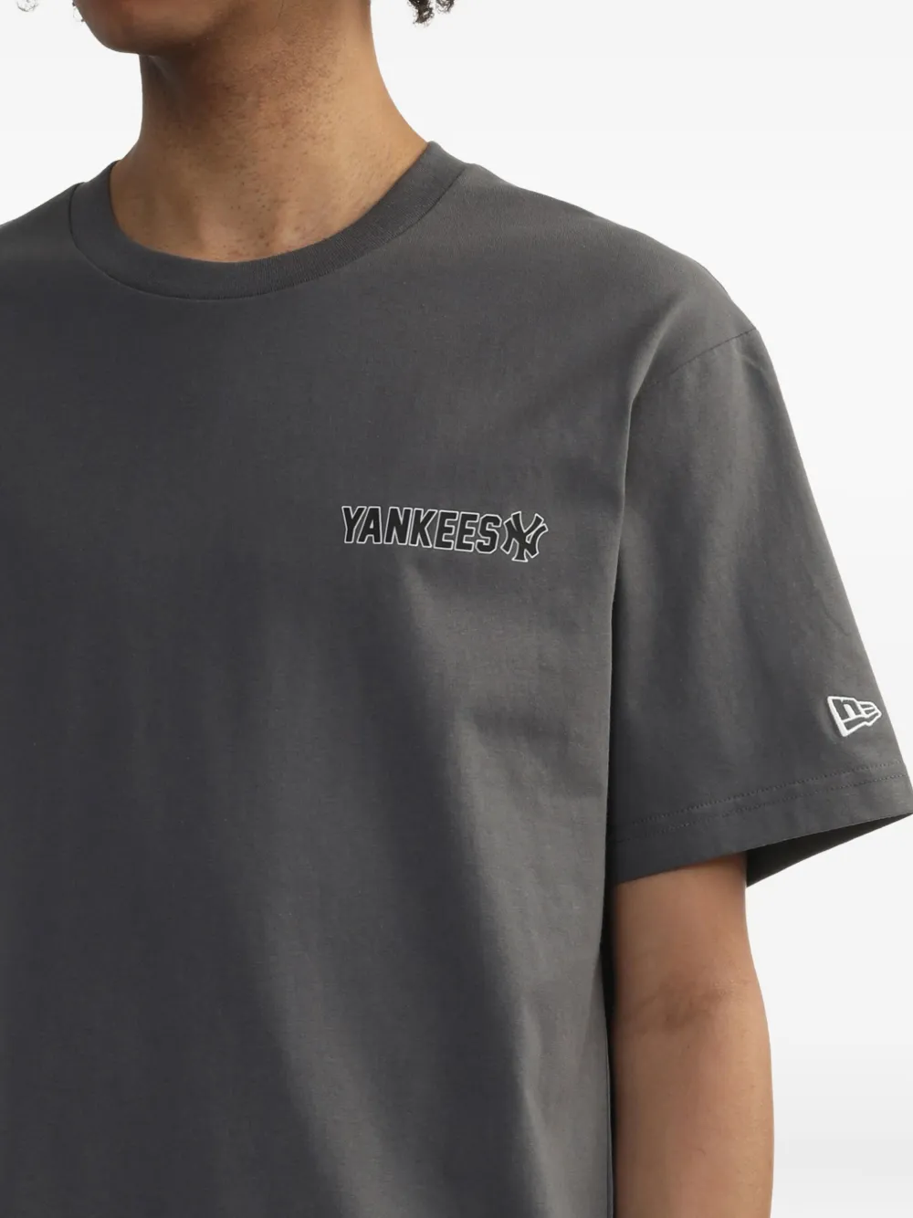 NEW ERA CAP Yankees T-shirt met logo Grijs