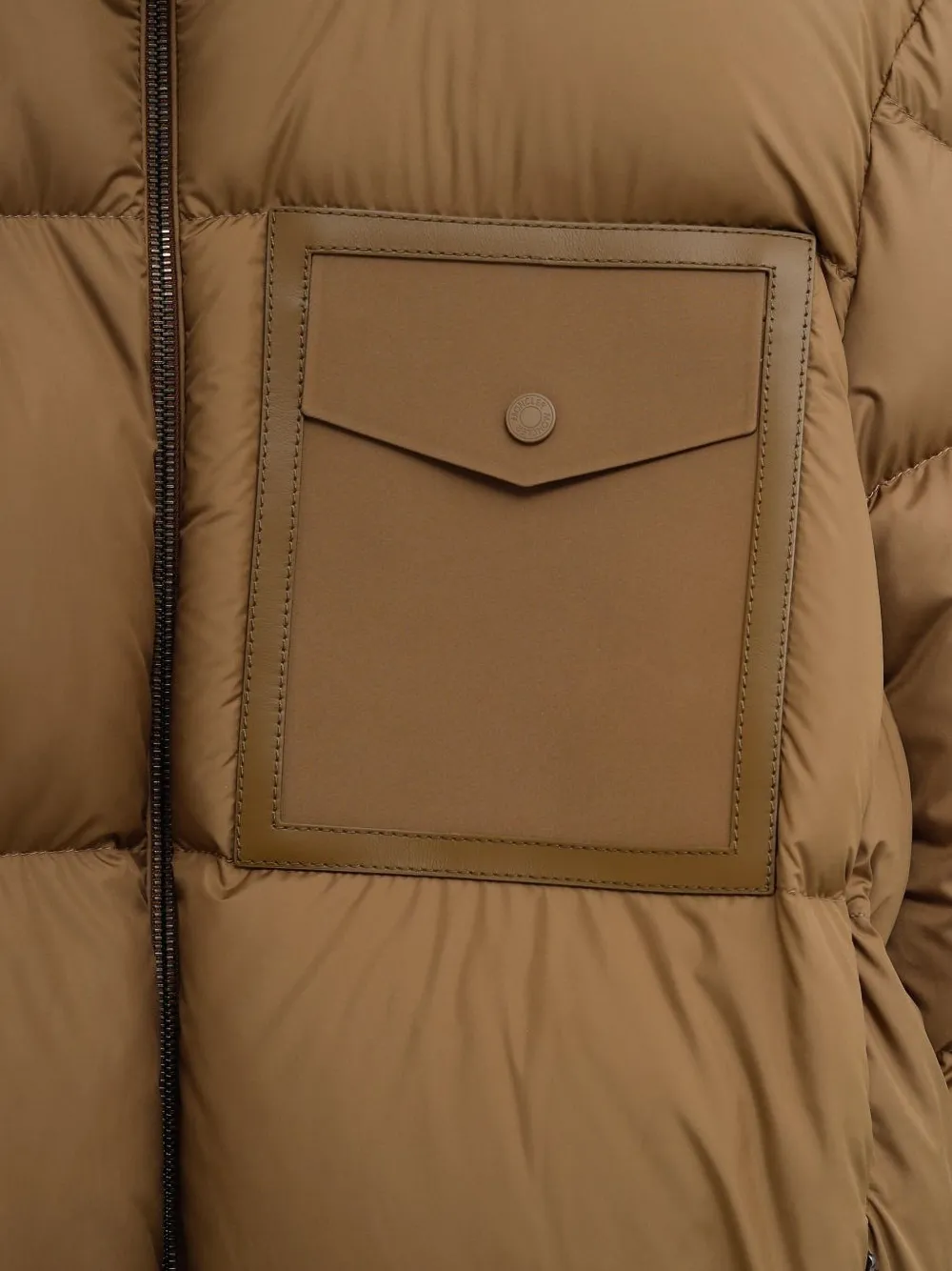 Moncler Gewatteerd jack met zak Bruin