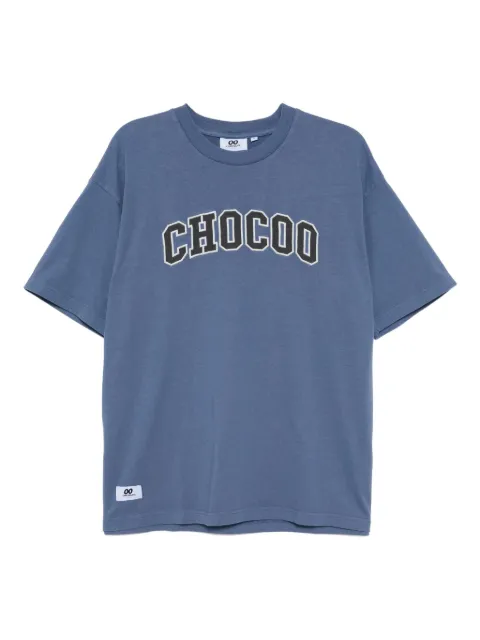CHOCOOLATE logo-embroidered T-shirt