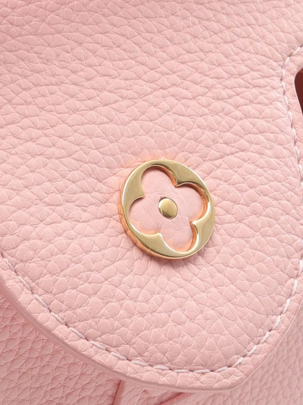 Louis Vuitton Pre-Owned 2021-2025 Taurillon Scrunchie Capucines BB satchel | Pre-Owned | Image 2