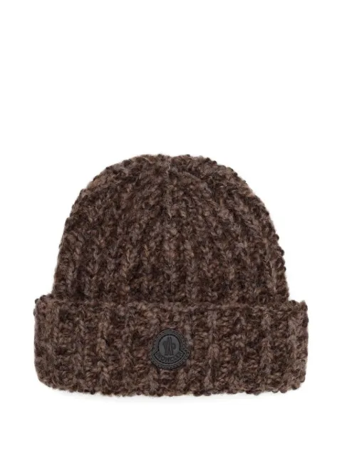 Moncler ribbed logo-patch beanie 