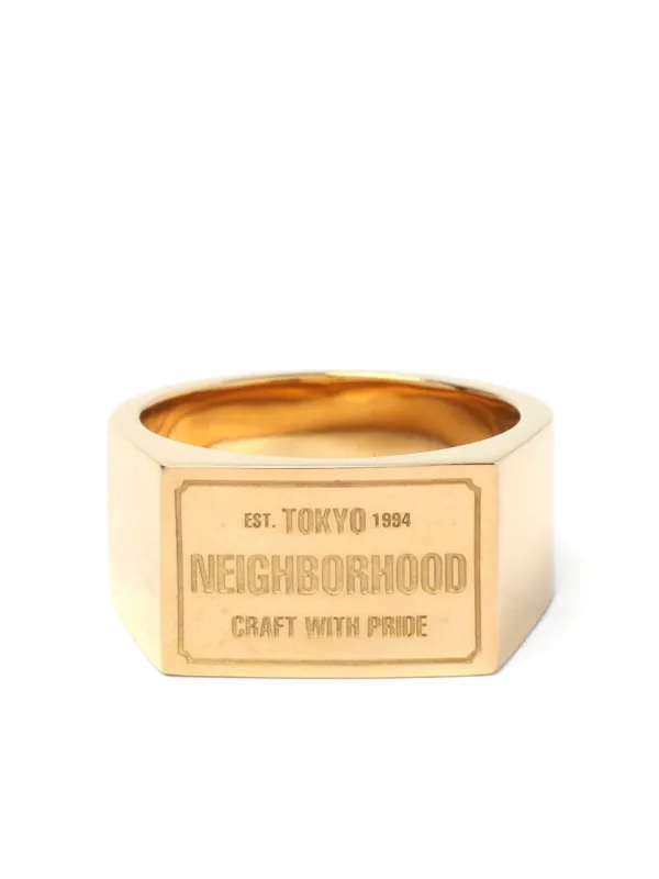 Neighborhood ロゴ シグネットリング | ゴールドトーン | FARFETCH JP