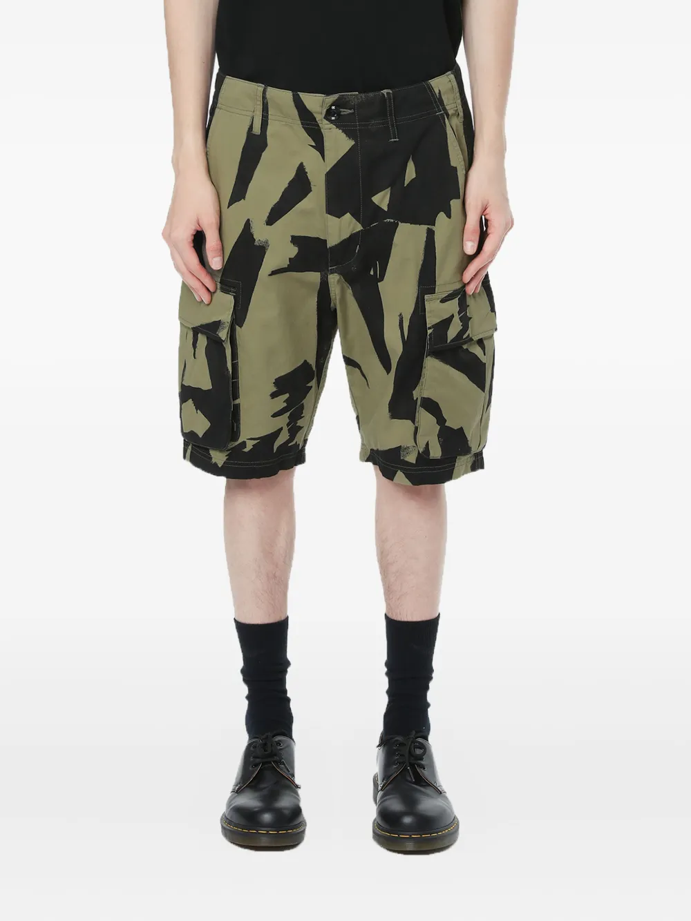 Neighborhood camo-print cargo shorts - Zwart