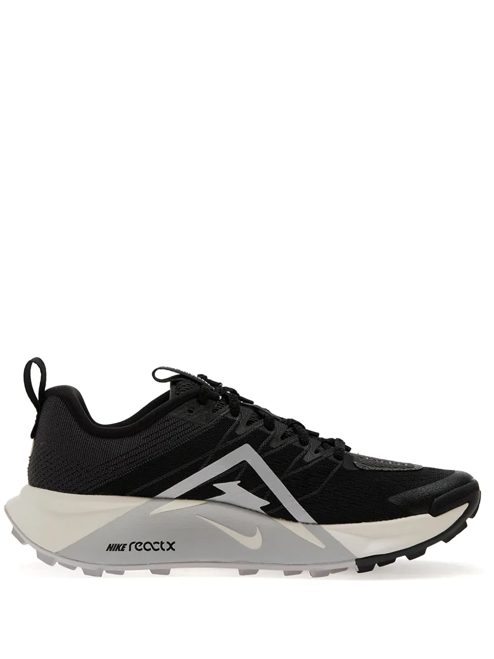 Nike Shox sneakers met logodetail Zwart