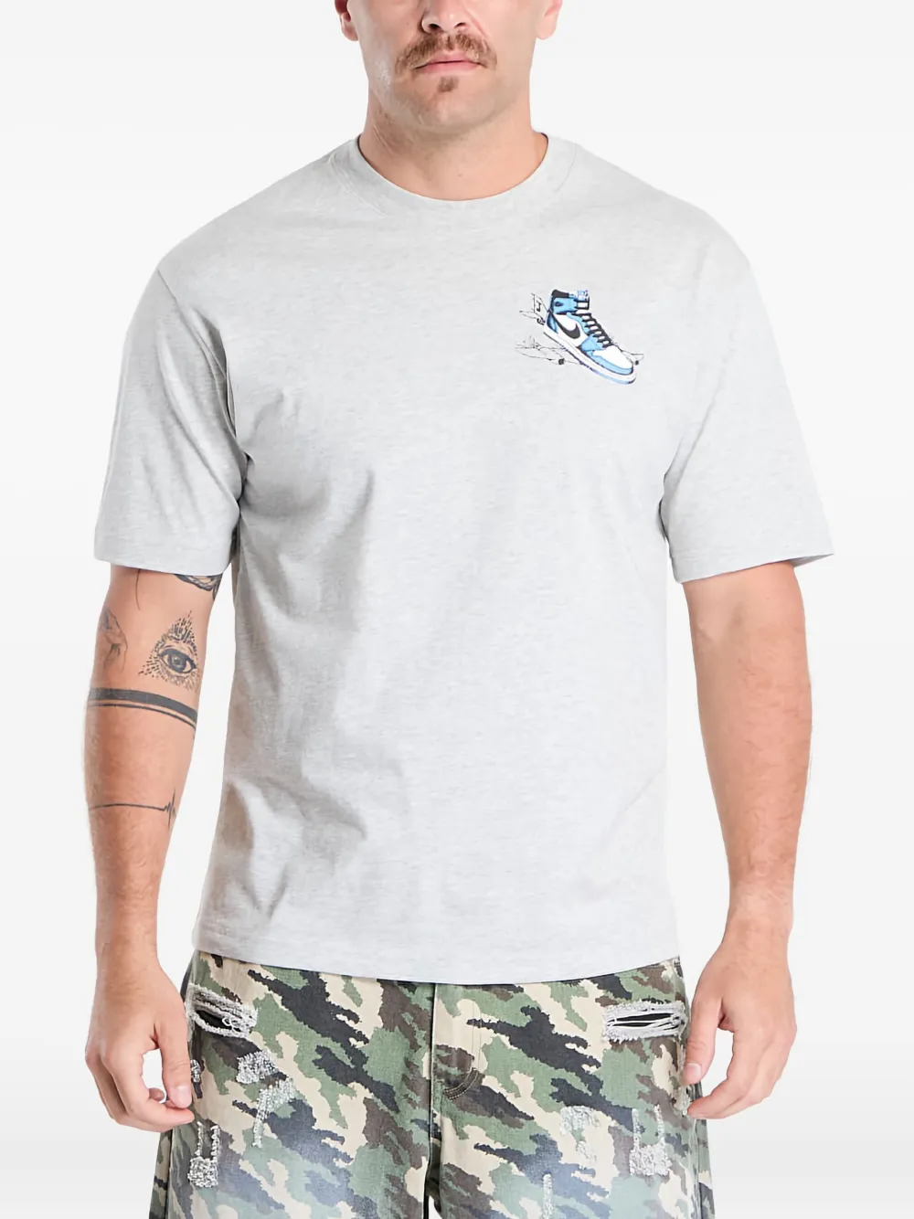 Jordan Camiseta com estampa de tênis | Cinza | Image 1