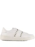Valentino Garavani rockstud leather sneakers - Light and natural