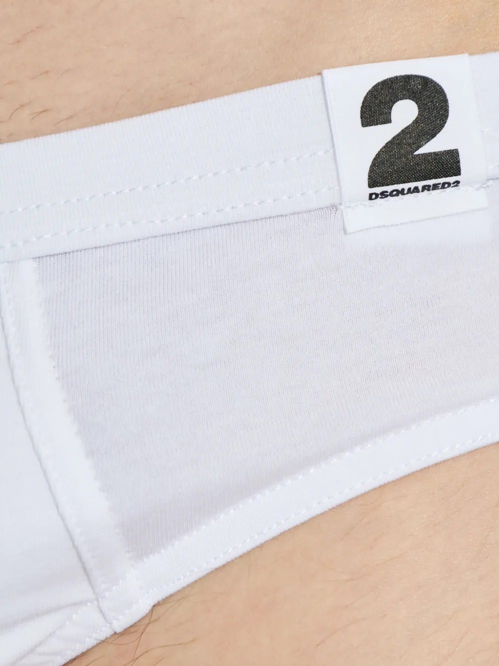 Logo-Label Briefs