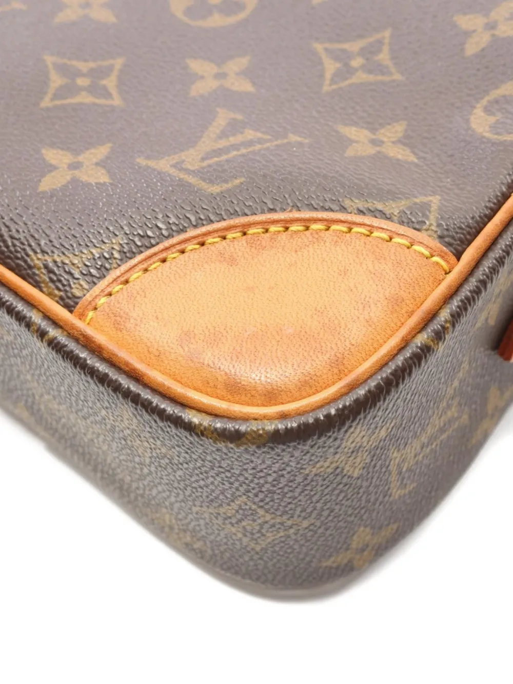 Pre-owned Louis Vuitton 2002 Trocadero Monogram Shoulder Bag In Brown