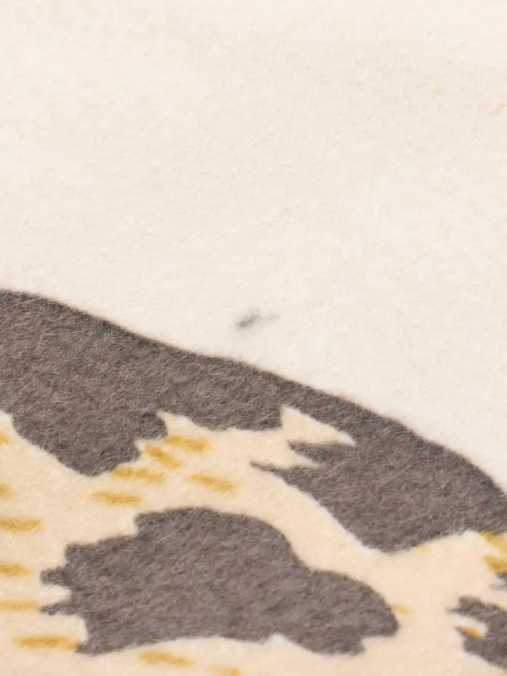 Hermès Pre-Owned 2000s Jungle Love blanket | Image 2