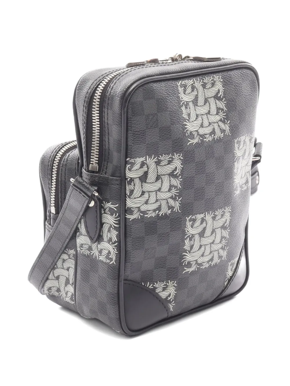 Louis Vuitton Pre-Owned 2015 Amazon Christopher Nemeth messenger bag | Pre-Owned | Image 2