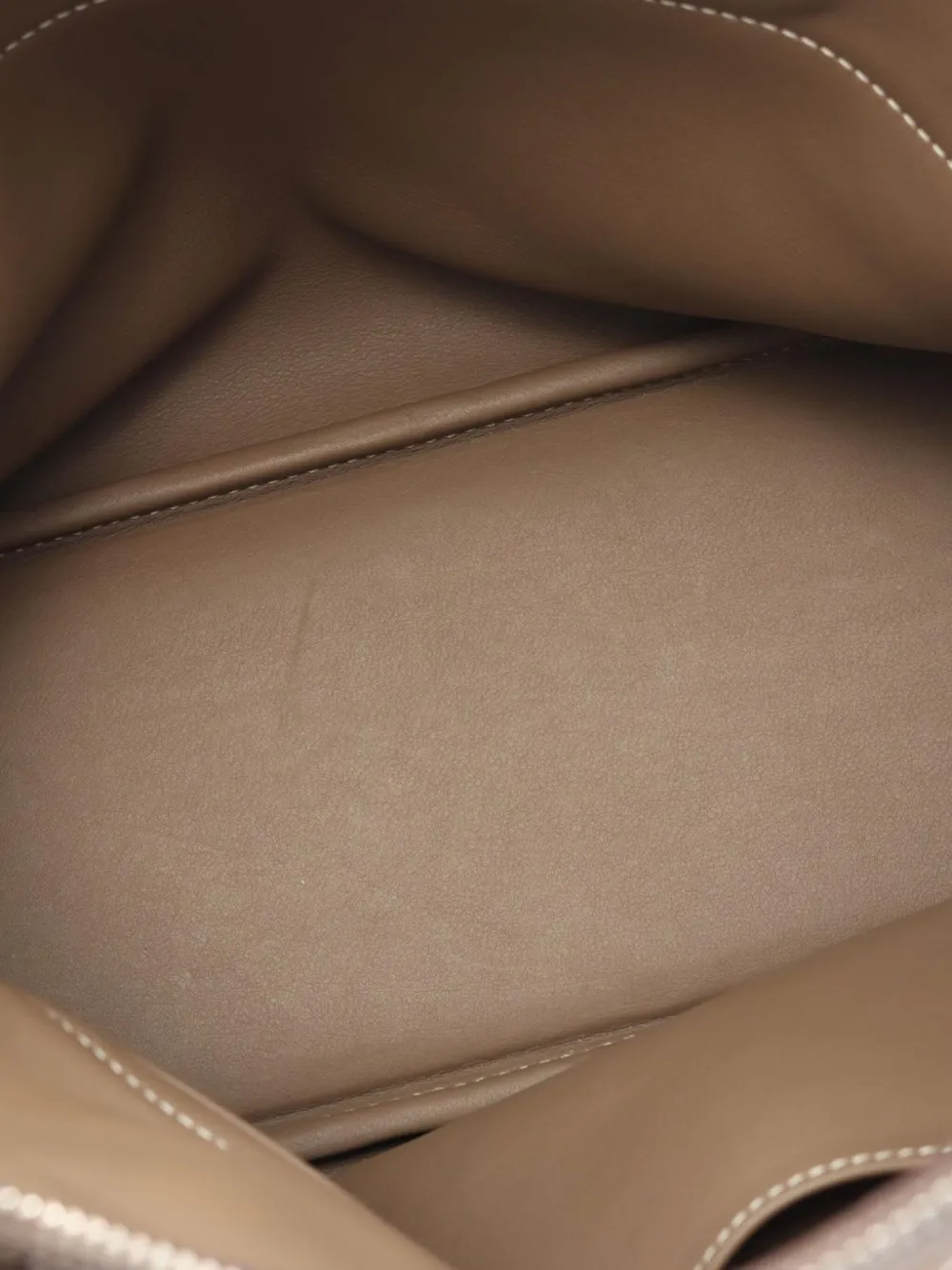 Pre-owned Hermes 2019 Bolide 31 Leather Handbag In Neutral