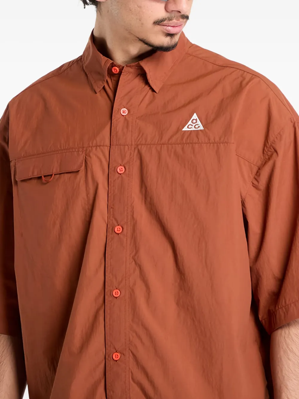 Nike UV Repel overhemd met korte mouwen Bruin