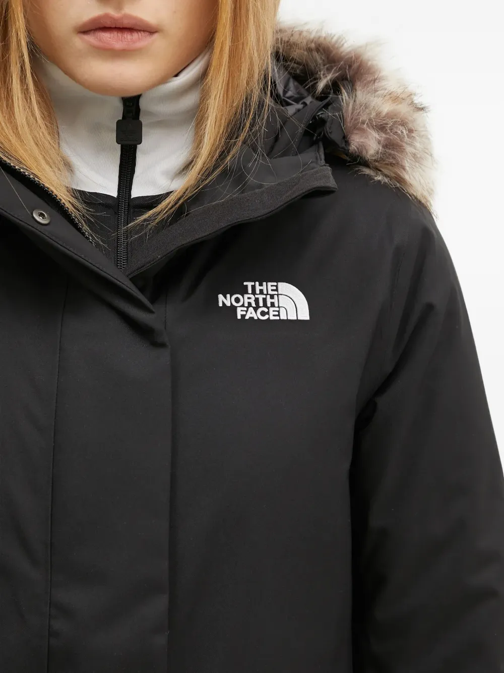 The North Face Arctic jack van imitatiebont met capuchon Zwart
