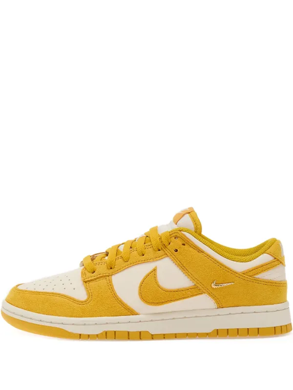 Nike Dunk SB Low Yellow Curb ナイキ　ダンク 31505286_60836980_600.jpg