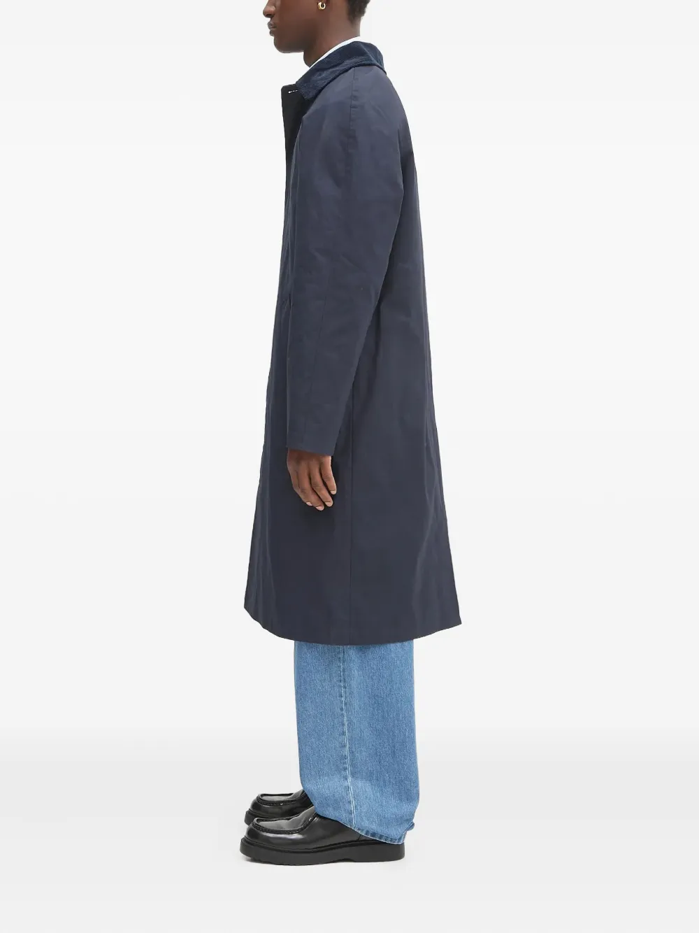 A.P.C. Jas met ribfluwelen kraag Blauw