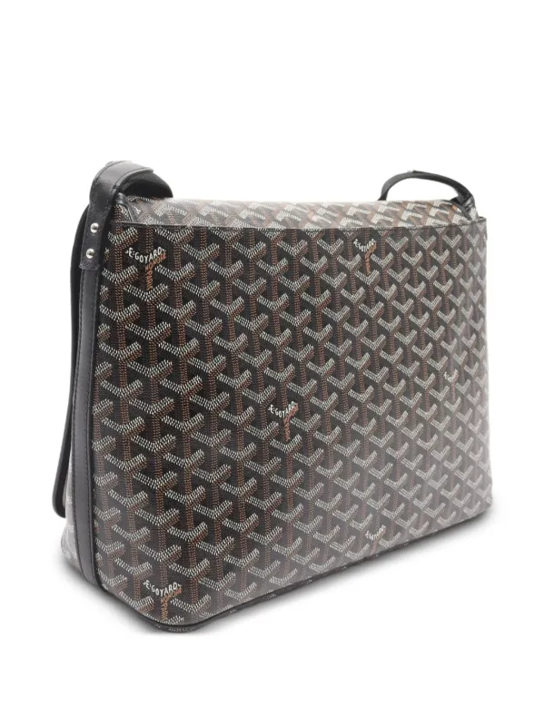 Goyard Pre-Owned 2010s Capecian MM Shoulder Bag Brown FARFETCH IN